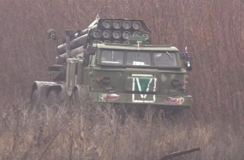 30.12.2023 ВС РФ атакуют по всем фронтам: Бои за Авдеевку, Марьинку, Артемовск и Херсон. Кадры боевых действий на Украине. (14 видео)