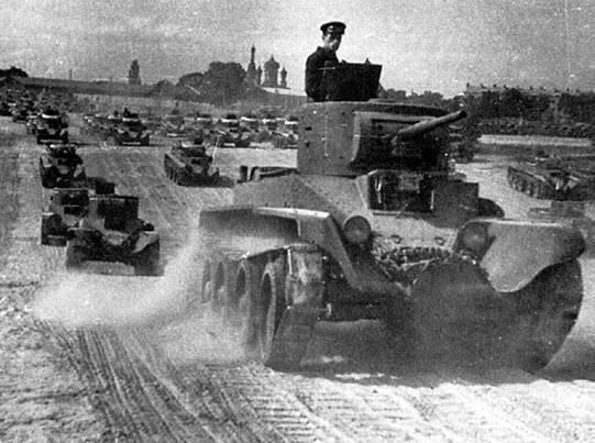 3200 танков в одном бою. Крупнейшее танковое сражение в истории (Алексей Исаев, 2014)