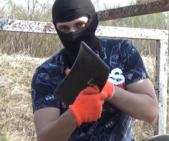 7,62 против 5,45. "Злой тест" от дяди Бори (2019)