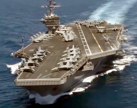 Авианосец "Теодор Рузвельт" превратился в небоеспособное корыто за 1 месяц. Короновирусная история и позор ВМС США (2020)