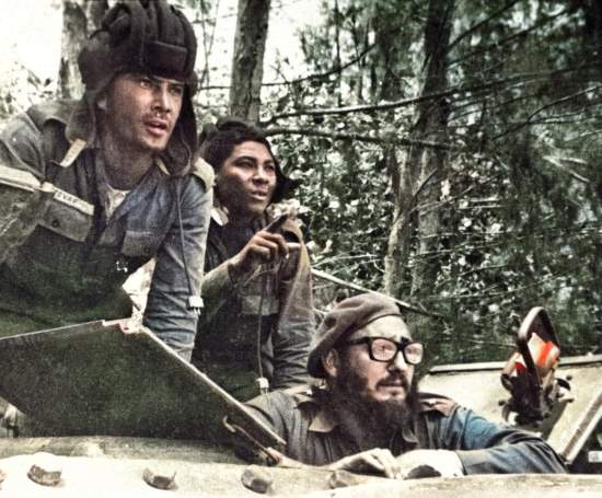 Бой советских танкистов и вертолетчиков против американского десанта в 1961. Сражение при Плайя-Хирон (2019)