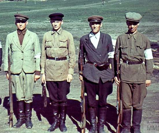 Бывший гарнизон карателей-полицаев на территории СССР, 30 лет тайно помогал своим. На чем их поймали? (2021)