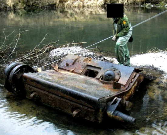 Что находят и сколько зарабатывают "черные копатели"? Исповедь "ветерана" (2021)