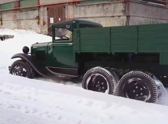 Единственный ходовой ГАЗ-ААА на "Овероллах". Машину собирали по всей стране (2019)
