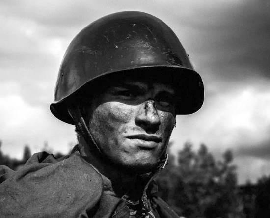 Искупление лейтенанта Брудного. Был опозорен за бегство с поля боя, но вернул доверие кровью (2020)