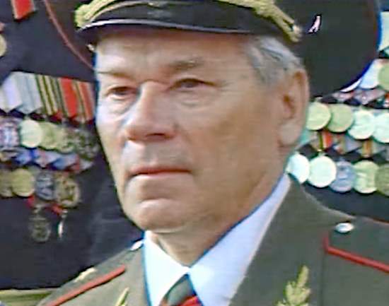 "Я - Легенда", Михаил Калашников. Как обычный деревенский мальчик, разбирающий амбарные замки, стал великим?  (2019)