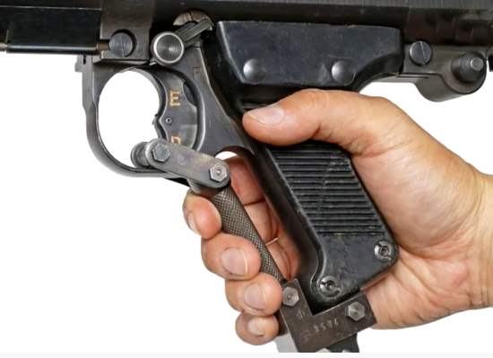 Как немцы зимой стреляли в рукавицах? До этого дня об этих устройствах знали только редкие эксперты (2021)