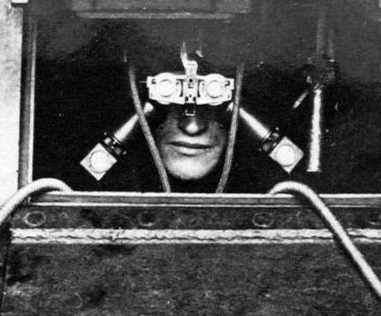 Как советские танковые прицелы в войну стали в два раза лучше? Подвиг работников оптико-механического завода (2020)