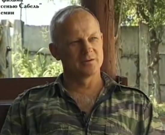 Комбриг 22 БрОН после боя: "народ Москвы - это не народ России" (интервью) 2000