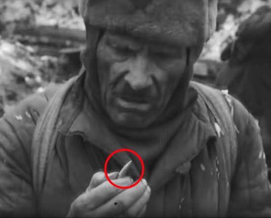 "ЛОЖИСЬ! Кто выживет отпишите домой!". Врезавшиеся в память эпизоды из фронтовой жизни (2021)