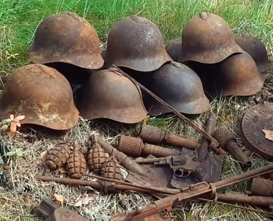 Мох консервирует железо. Невероятные находки "по верхам" в Карелии (лето 2019)