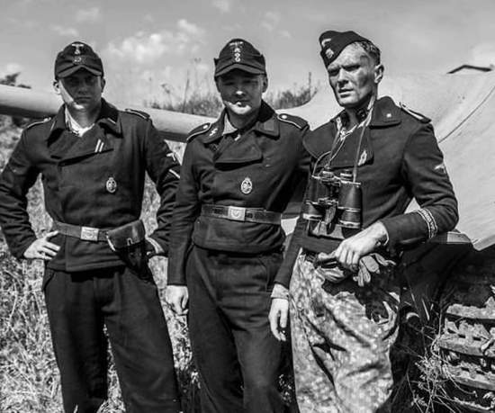 Почему немецкие танкисты воевали без шлемфонов, а советские только в них? Не в мягкой подвеске дело (2020)