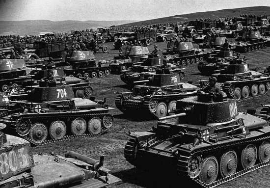 Почему Великая Отечественная война началась почти в середине лета 1941, а не весной? Это причина привела Гитлера В ЯРОСТЬ! (2021)