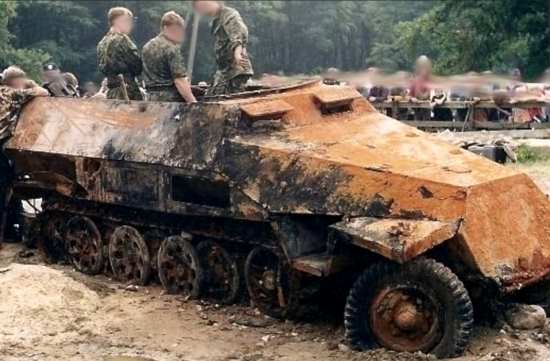 Поляки вбивали сваи под новый мост и нашли "эхо войны" (1996)