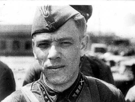 "Позади у меня ужасы, от которых волосы встают дыбом". Последние записи советского командира из Лужского окружения 1941 года (2021)