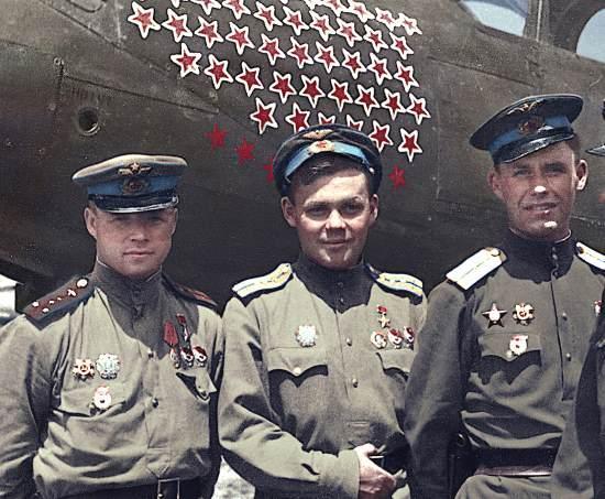 Роль асов в борьбе за господство в воздухе. "Кому нужны эти ваши 43 победы? Штурмовики кромсают нашу пехоту!" (2019)