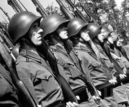 Школа русских побед. История боевой подготовки РУССКОГО СОЛДАТА (2021, Крылья России)