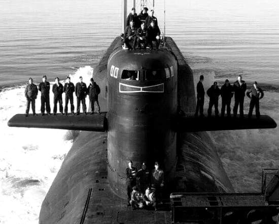 Советские моряки нагло угнали свою подлодку, чтобы сменить страну. Инцидент 1991 года во Владивостоке (2020)