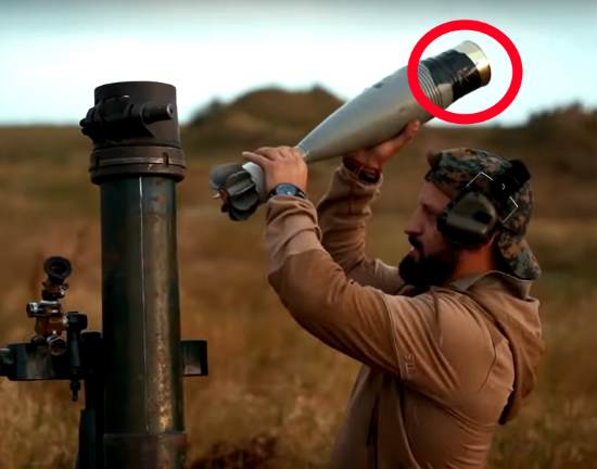 Вместо взрывателя смонтировал на мине видеокамеру и выстрелил этим из 120-мм миномета времен Великой Отечественной войны (2021)