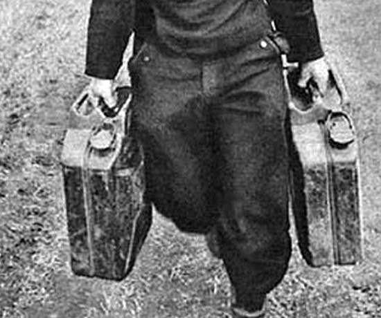 Зачем немецкой канистре три ручки? 9 причин почему её копируют во всем мире (2020)