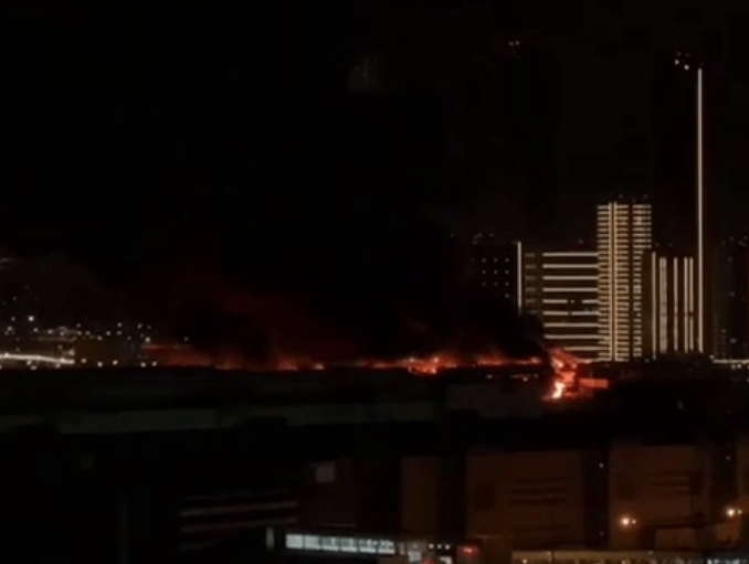 22.03.2024 СРОЧНО! Террористы напали на «Крокус Сити Холл» (Crocus City Hall) в Москве. Огромное количество раненых и убитых. Видео с мест происшествия.