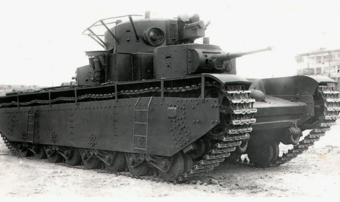 Т-35 рассматривался как танк поддержки пехоты.